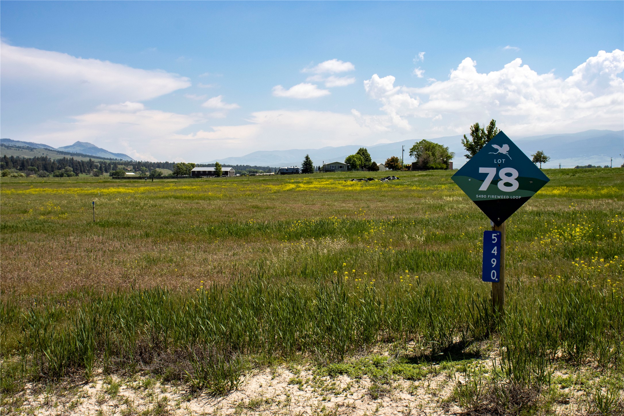 5490 Fireweed Loop