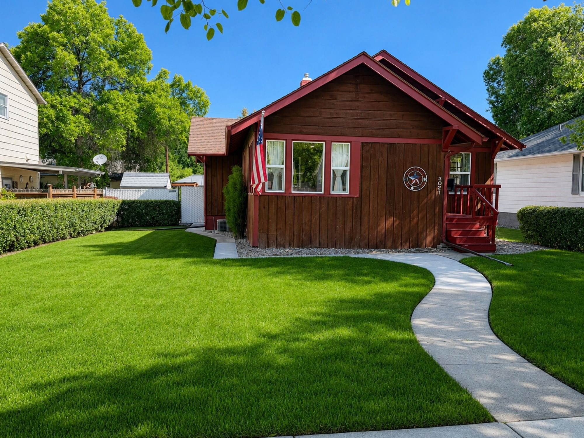 Photo 1 of 21 — 3021 1st Avenue N, Great Falls, MT 59401