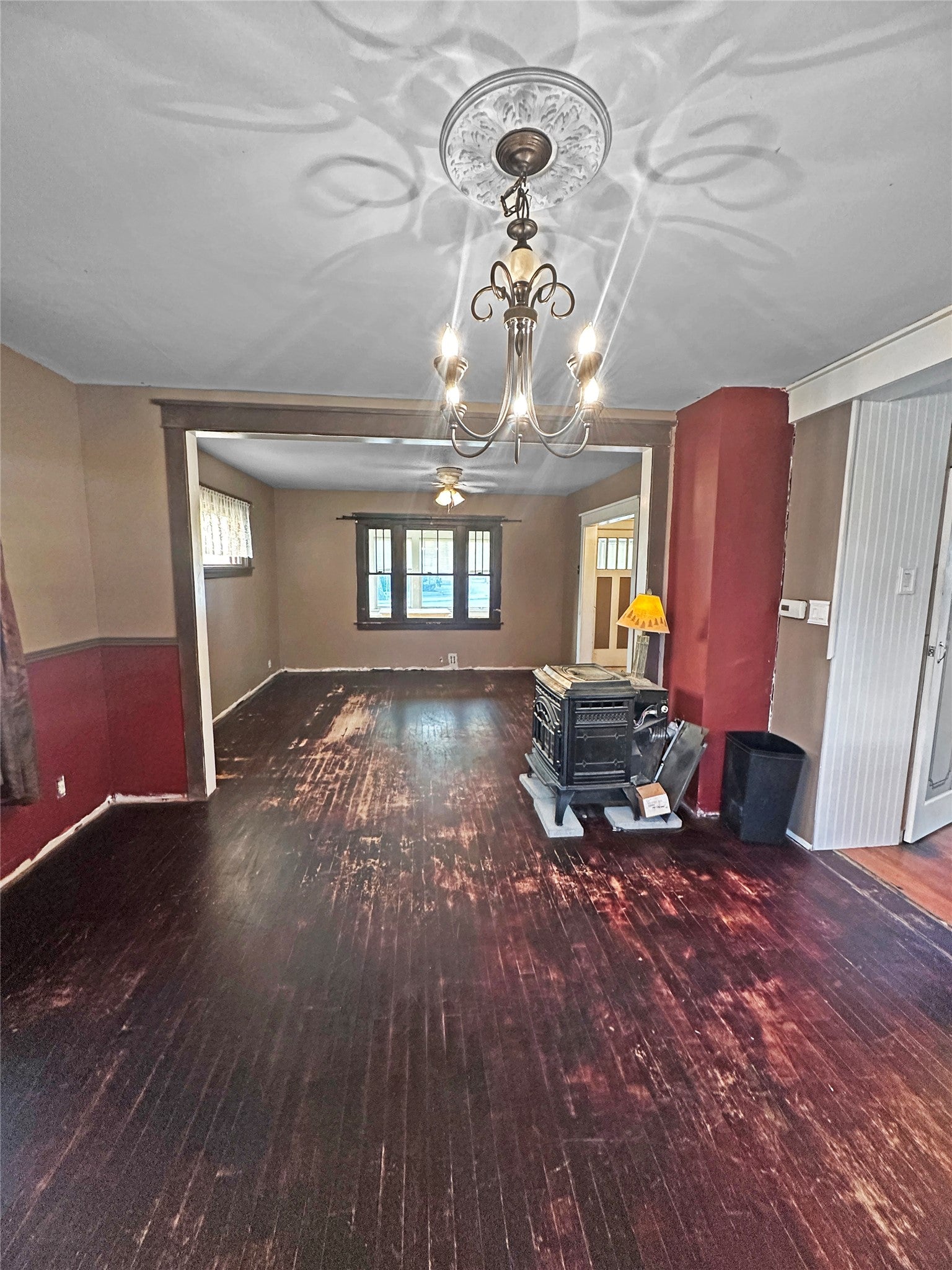 138 2nd Avenue SE
