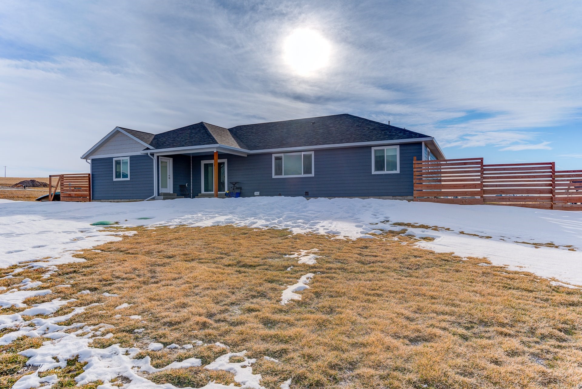 Townsend, Montana 59644, United States, 3 Bedrooms Bedrooms, ,3 BathroomsBathrooms,Residential,Pending,66068