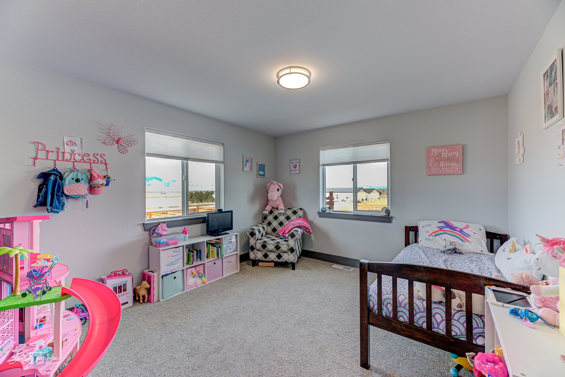 Townsend, Montana 59644, United States, 3 Bedrooms Bedrooms, ,3 BathroomsBathrooms,Residential,Pending,66068