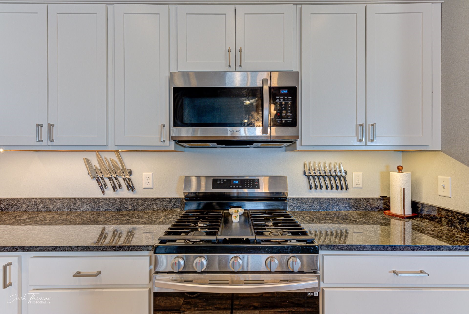 Townsend, Montana 59644, United States, 3 Bedrooms Bedrooms, ,3 BathroomsBathrooms,Residential,Pending,66068