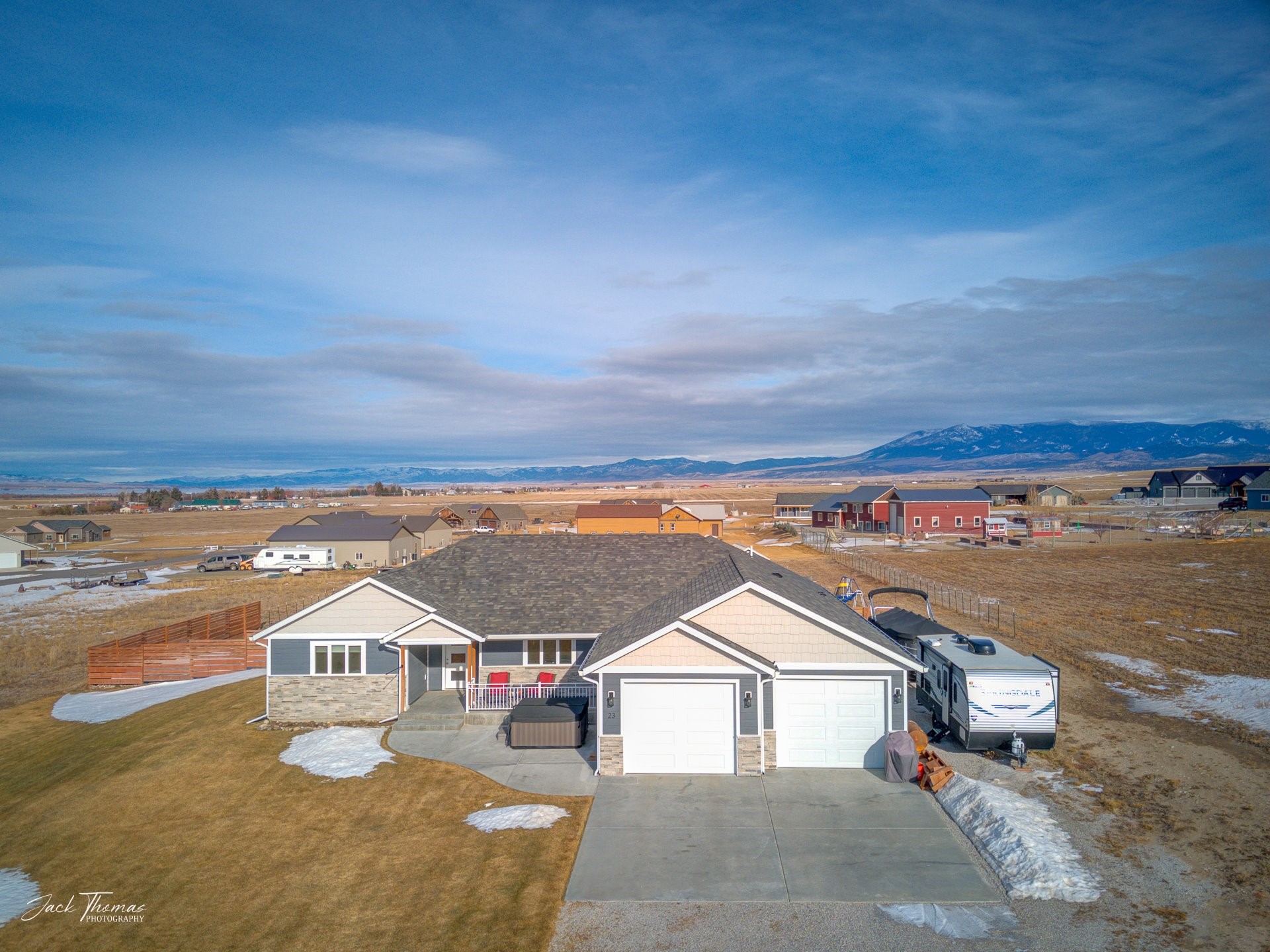 Townsend, Montana 59644, United States, 3 Bedrooms Bedrooms, ,3 BathroomsBathrooms,Residential,Pending,66068