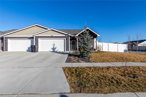 Photo of 2303 Kismet Court, Kalispell, MT 59901 (MLS # 30064767)