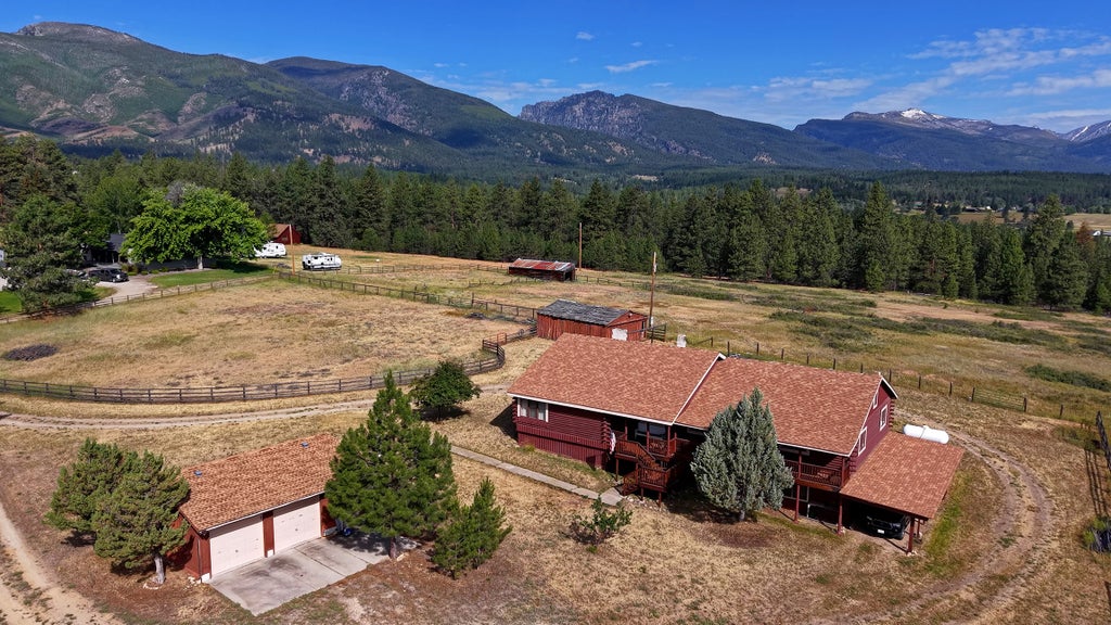 Photo of 1173 Cherry Orchard Loop, Hamilton, MT 59840 (MLS # 30071164)