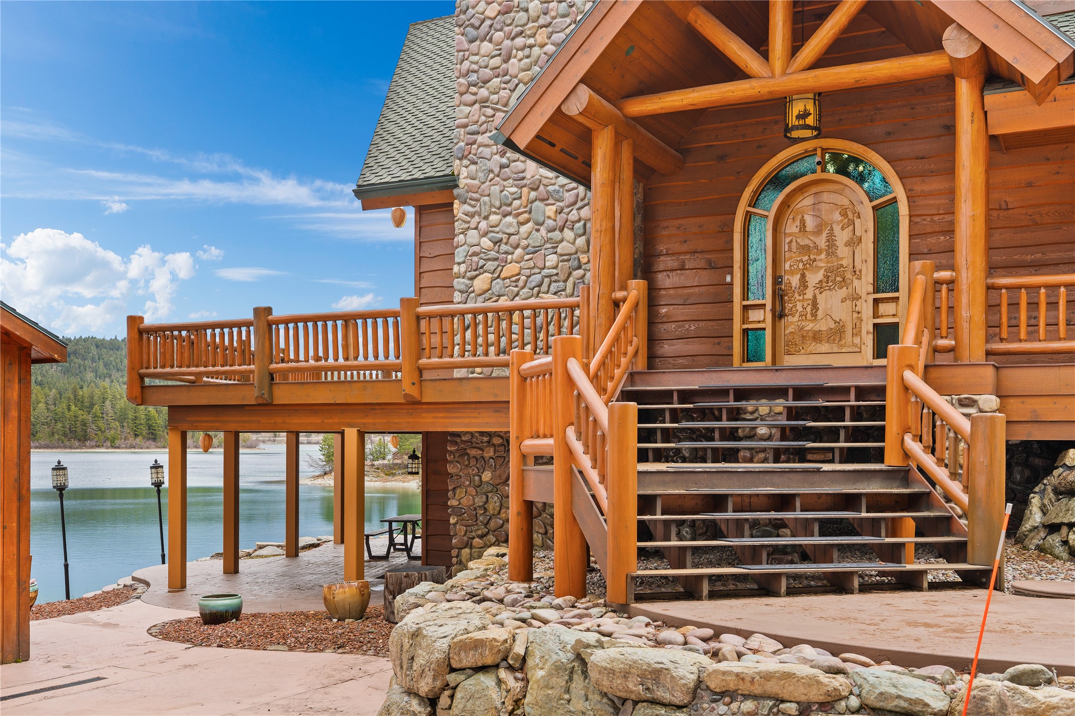 522 N Foys Lake Drive