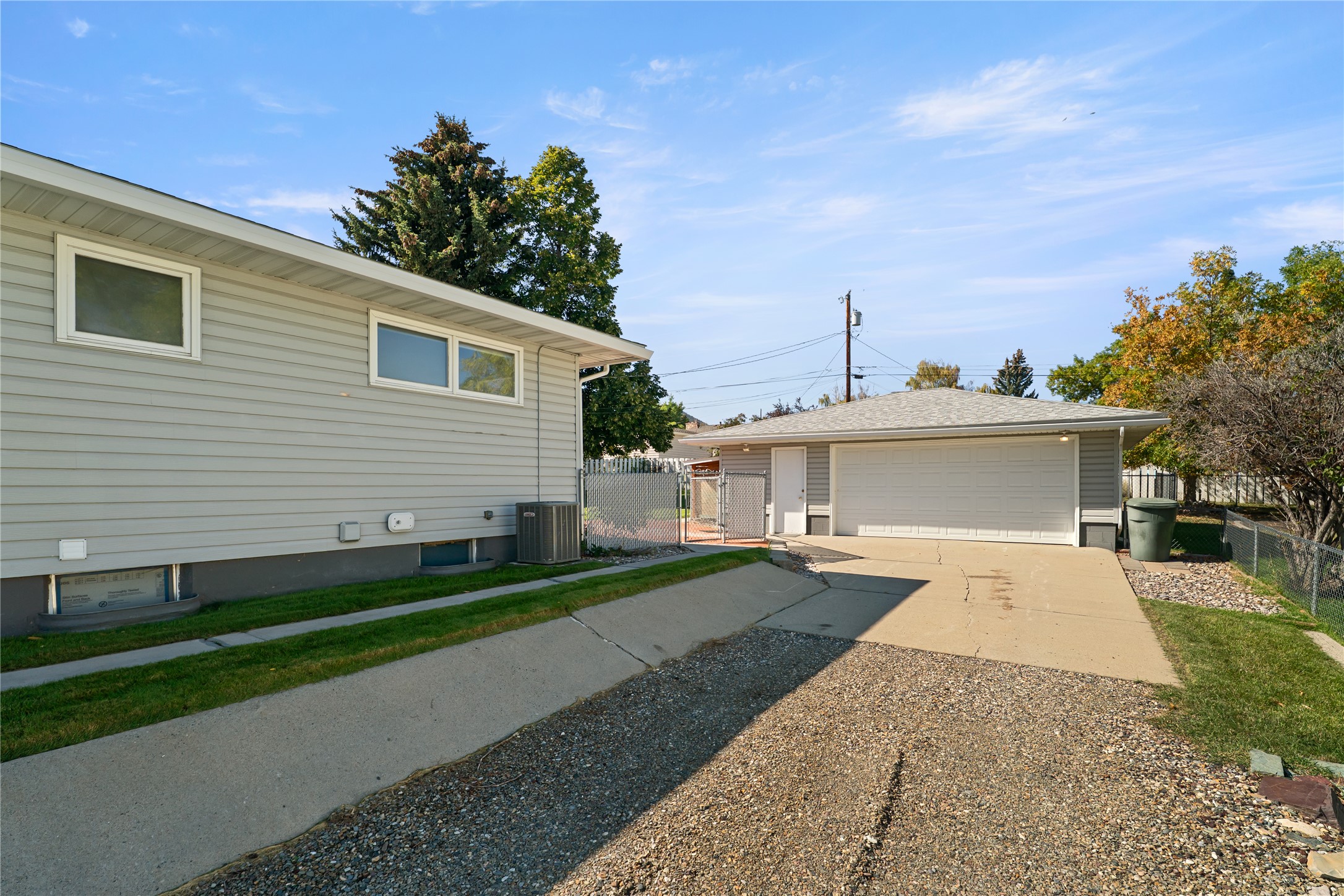 Helena, Montana 59601, United States, 3 Bedrooms Bedrooms, ,2 BathroomsBathrooms,Residential,Active,216861