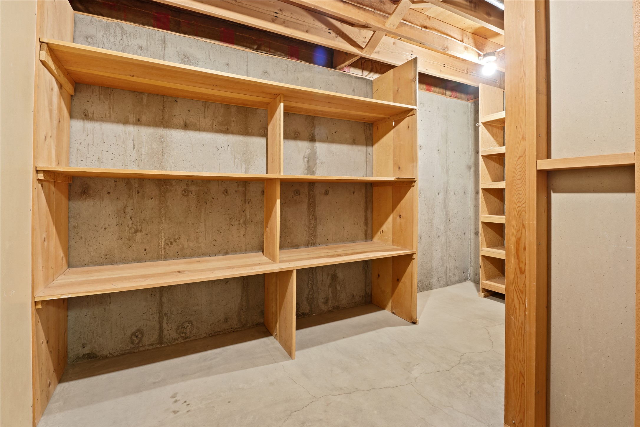 Helena, Montana 59601, United States, 3 Bedrooms Bedrooms, ,2 BathroomsBathrooms,Residential,Active,216861