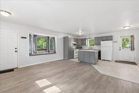 Tiny photo for 3115 2nd Avenue S, Great Falls, MT 59405 (MLS # 30073708)