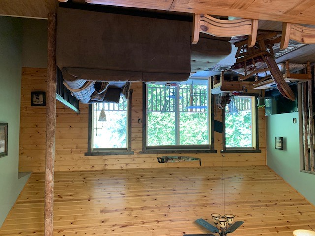 Hungry Horse, Montana 59919, United States, 3 Bedrooms Bedrooms, ,2 BathroomsBathrooms,Residential,Active,89508