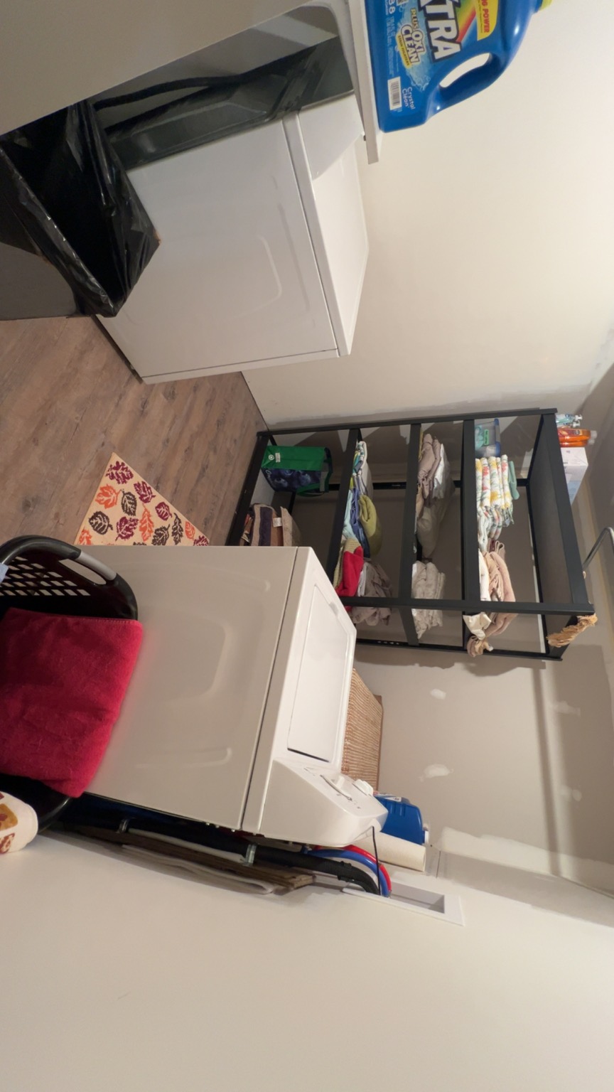 Hungry Horse, Montana 59919, United States, 3 Bedrooms Bedrooms, ,2 BathroomsBathrooms,Residential,Active,89508