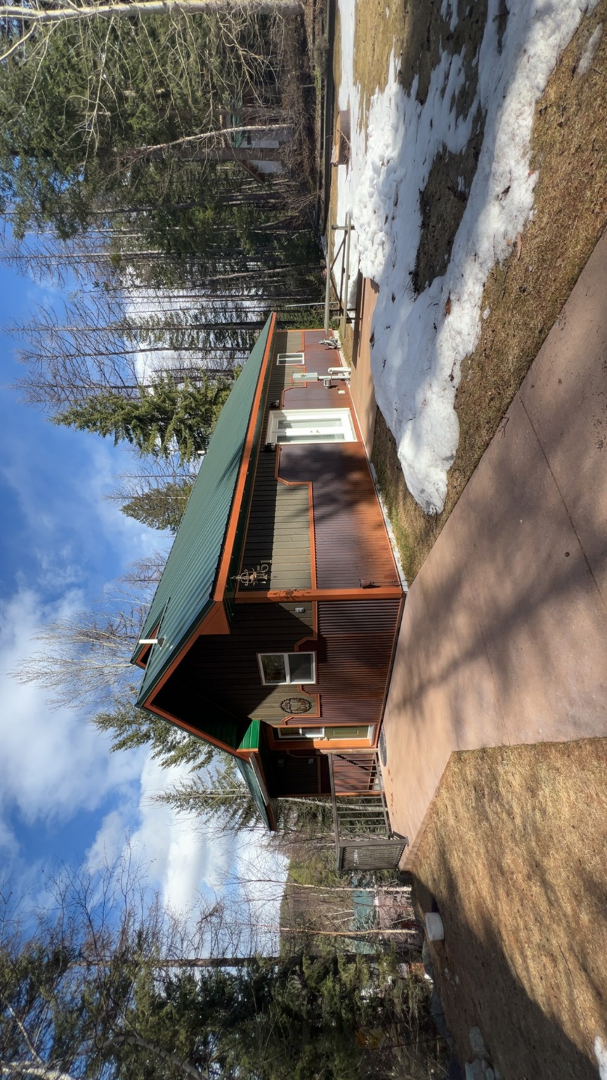 Hungry Horse, Montana 59919, United States, 3 Bedrooms Bedrooms, ,2 BathroomsBathrooms,Residential,Active,89508