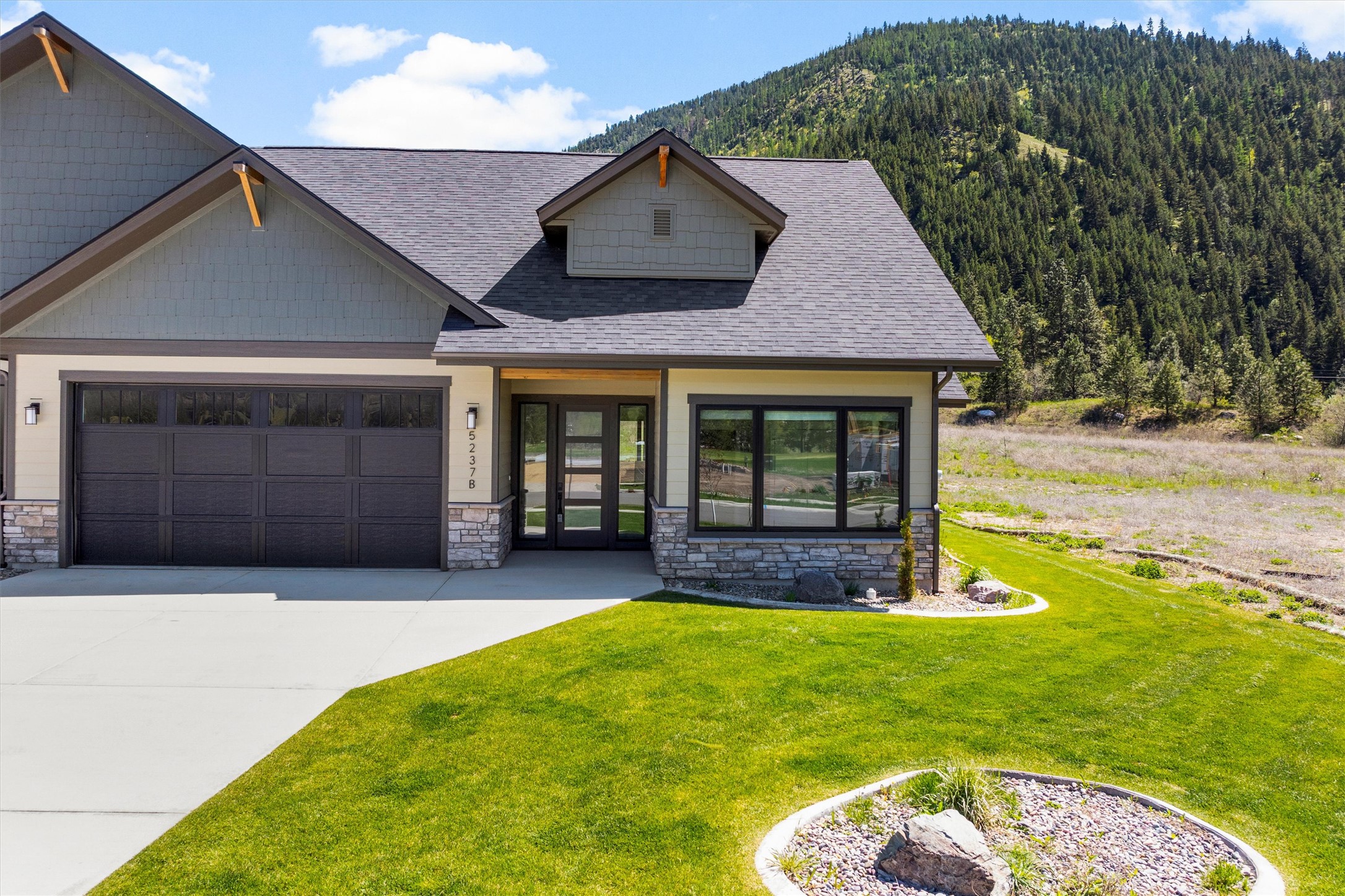 5237 Ginger Quill Road B