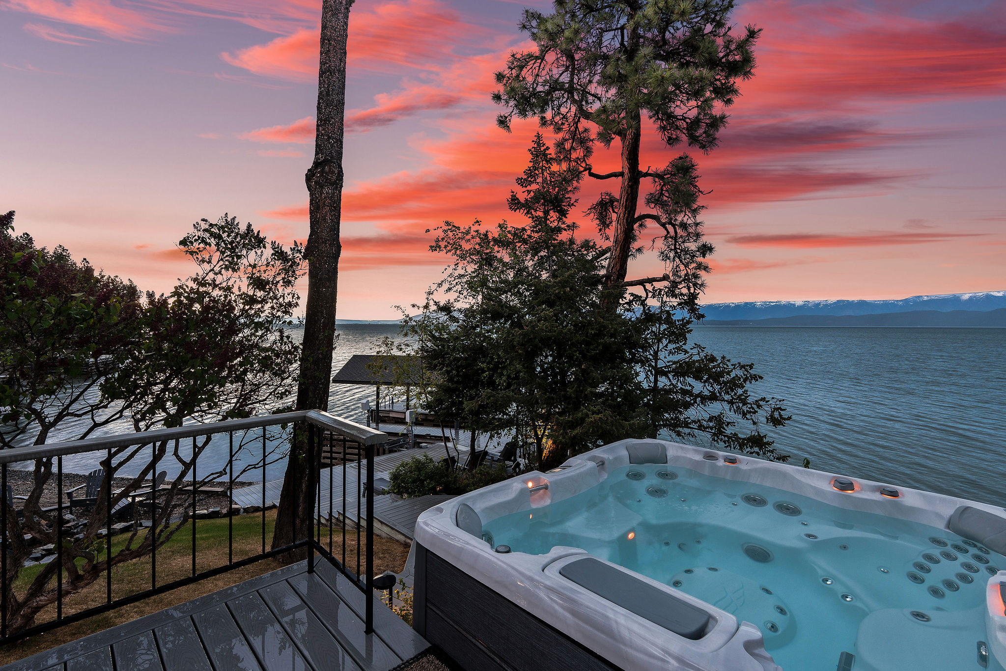 275 Tamarack Terrace