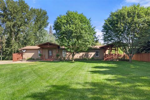 Photo of 1139 Aspen Lane, Kalispell, MT 59901 (MLS # 30051895)