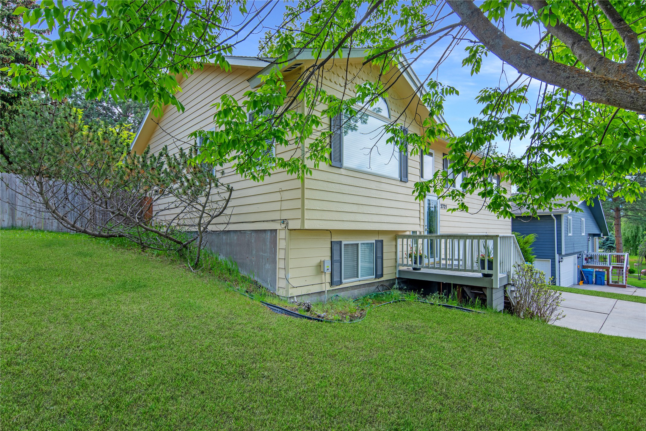 2721 Valley View Drive
