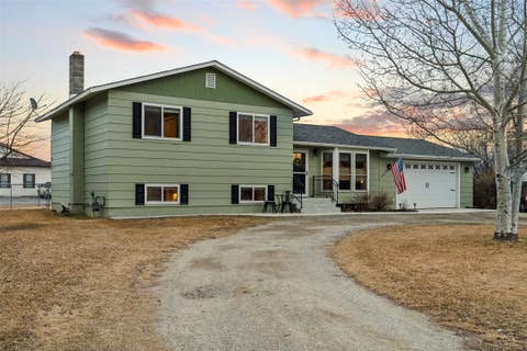 Tiny photo for 313 S Harrison Avenue, Townsend, MT 59644 (MLS # 30076303)