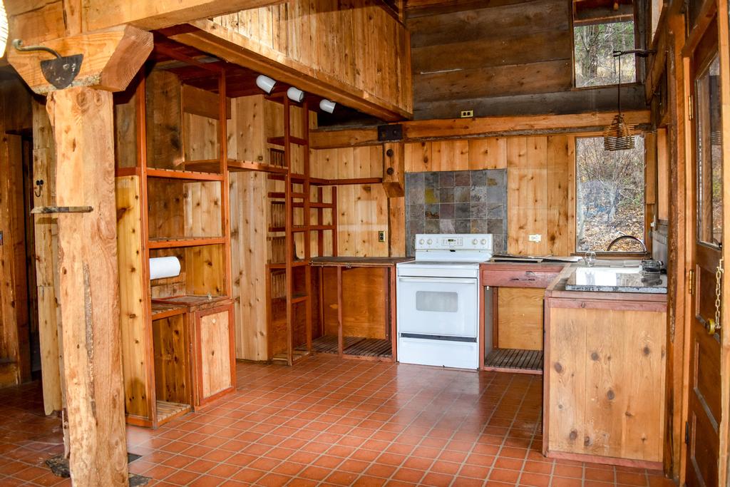 Polson, Montana 59860, United States, 3 Bedrooms Bedrooms, ,2 BathroomsBathrooms,Residential,Active,30079