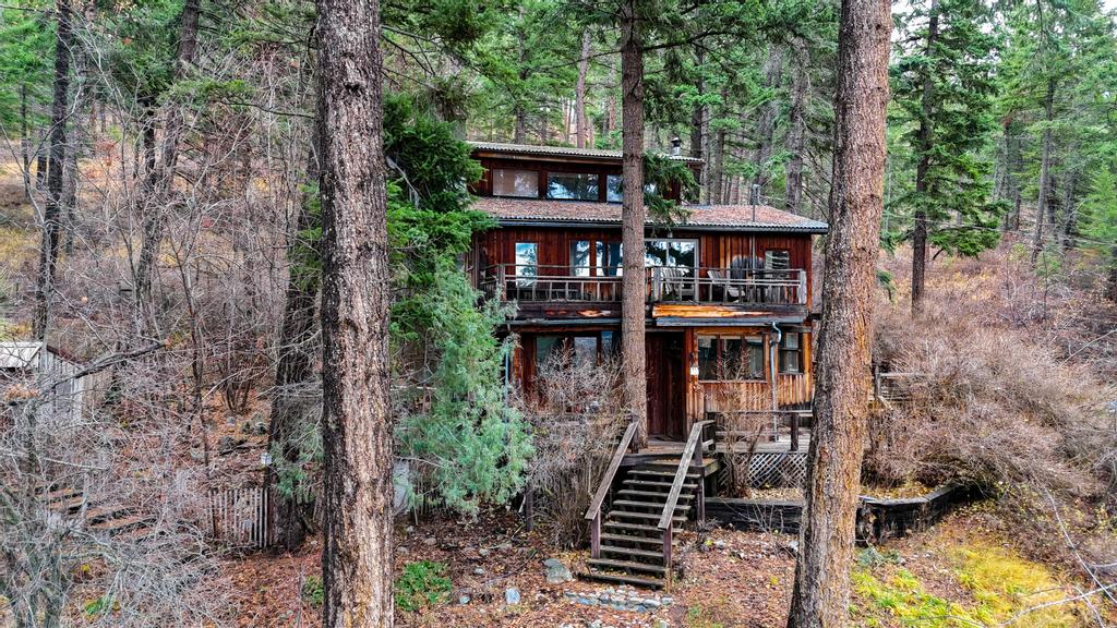 Polson, Montana 59860, United States, 3 Bedrooms Bedrooms, ,2 BathroomsBathrooms,Residential,Active,30079