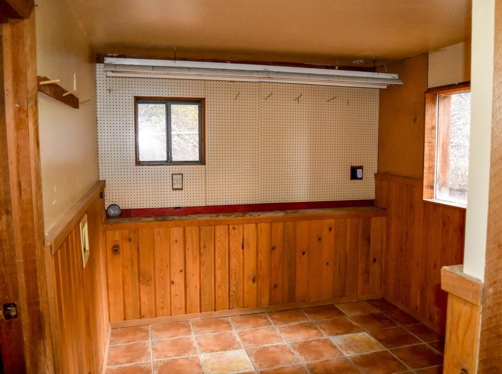 Polson, Montana 59860, United States, 3 Bedrooms Bedrooms, ,2 BathroomsBathrooms,Residential,Active,30079