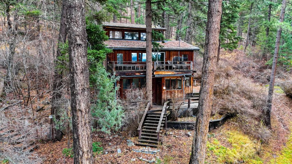 Polson, Montana 59860, United States, 3 Bedrooms Bedrooms, ,2 BathroomsBathrooms,Residential,Active,30079