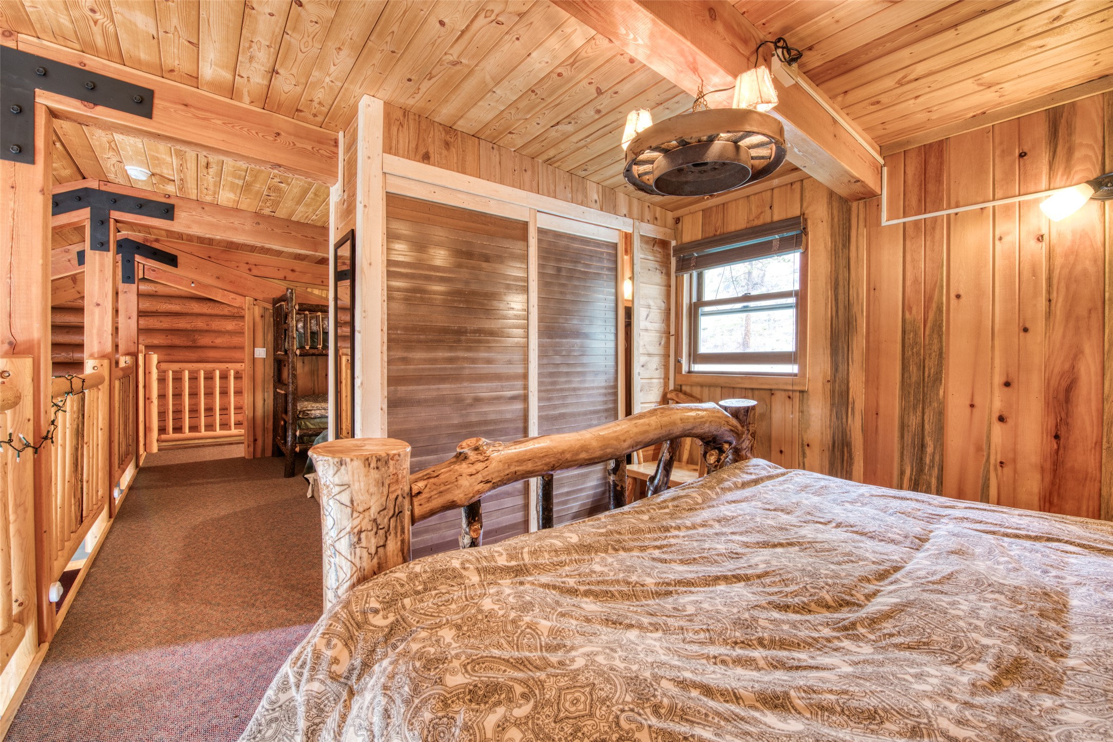 Conner, Montana 59827, United States, 2 Bedrooms Bedrooms, ,3 BathroomsBathrooms,Residential,Active,36917