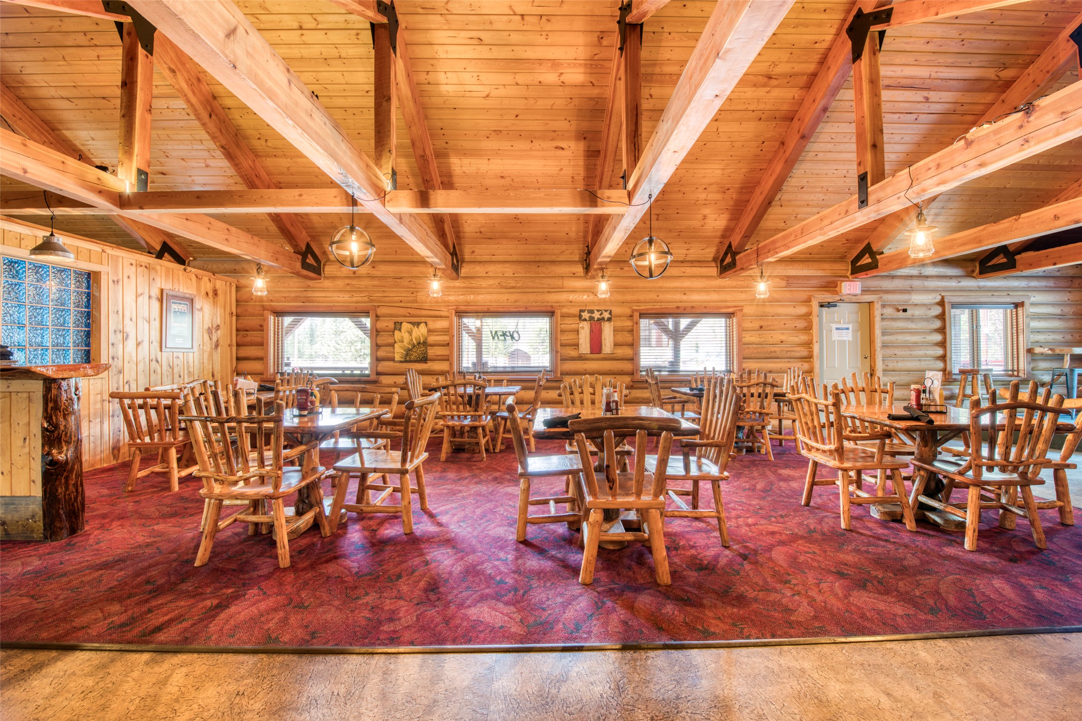 Conner, Montana 59827, United States, 2 Bedrooms Bedrooms, ,3 BathroomsBathrooms,Residential,Active,36917