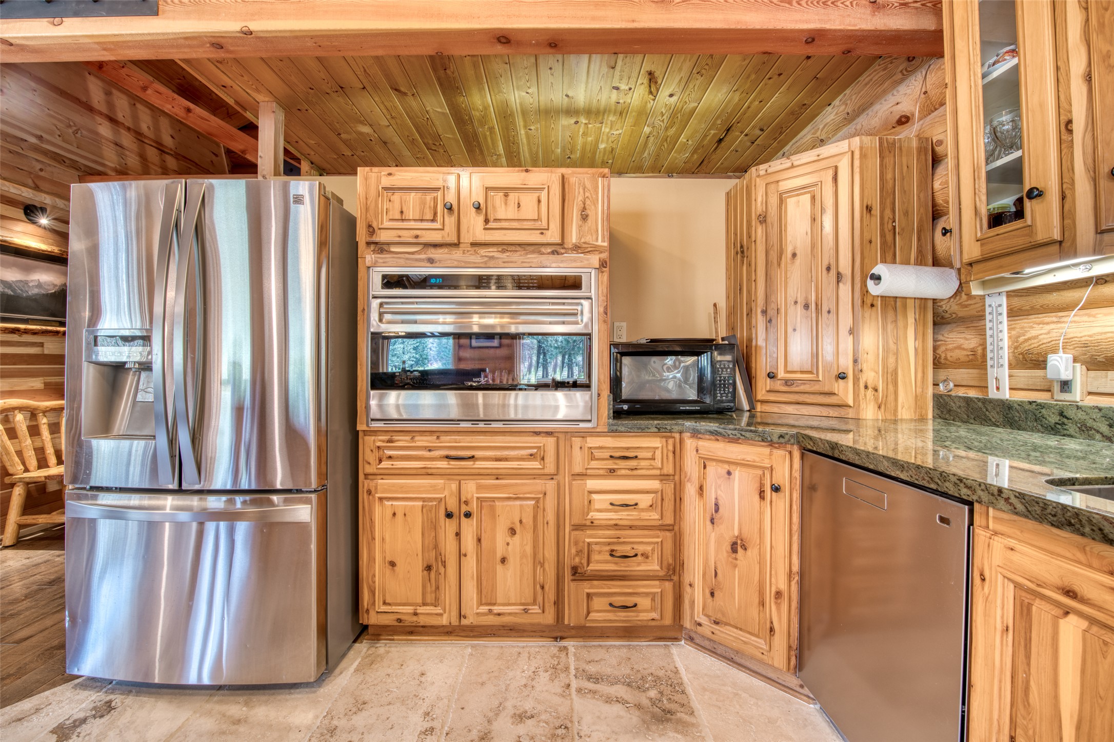 Conner, Montana 59827, United States, 2 Bedrooms Bedrooms, ,3 BathroomsBathrooms,Residential,Active,36917