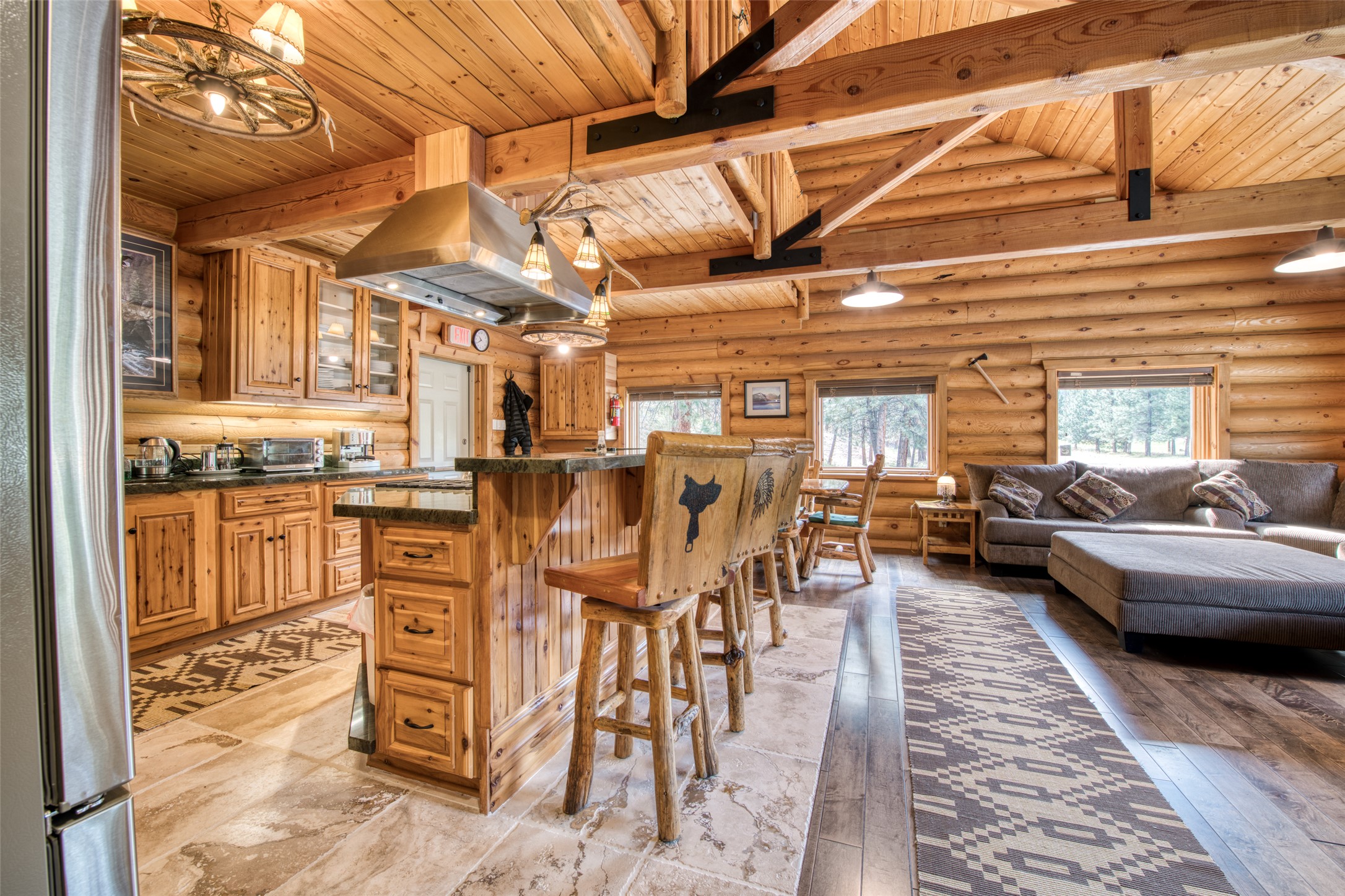 Conner, Montana 59827, United States, 2 Bedrooms Bedrooms, ,3 BathroomsBathrooms,Residential,Active,36917