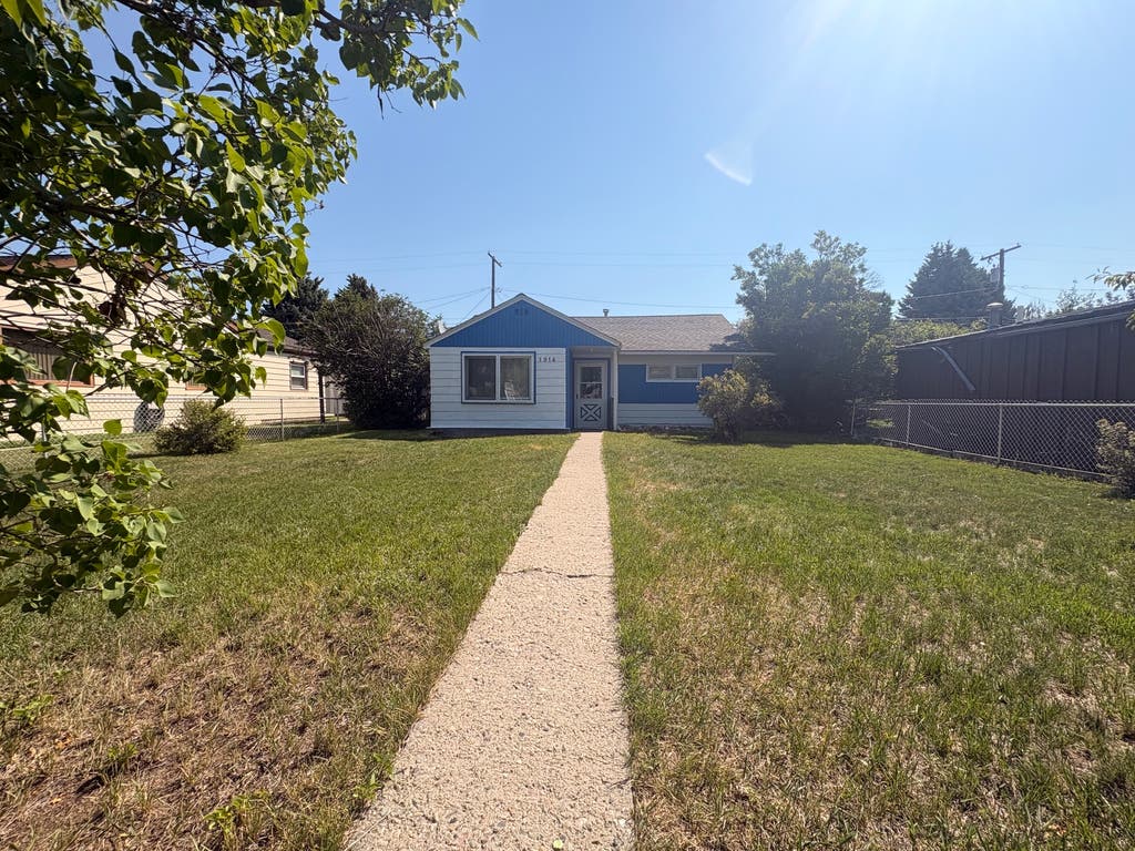 Photo of 1914 Monroe Avenue, Butte, MT 59701 (MLS # 30076780)