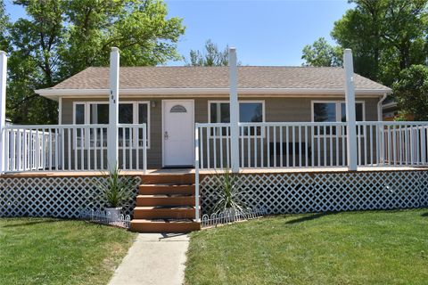 Tiny photo for 908 Turner Avenue, Shelby, MT 59474 (MLS # 30072519)