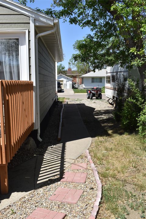 Tiny photo for 908 Turner Avenue, Shelby, MT 59474 (MLS # 30072519)