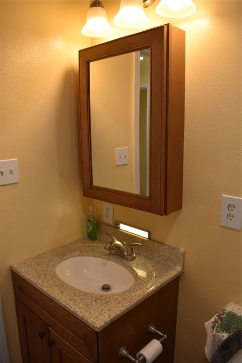 Tiny photo for 908 Turner Avenue, Shelby, MT 59474 (MLS # 30072519)
