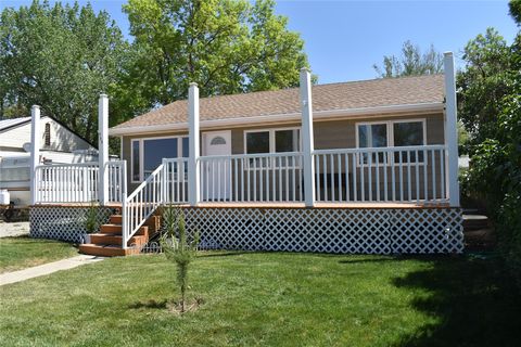 Tiny photo for 908 Turner Avenue, Shelby, MT 59474 (MLS # 30072519)