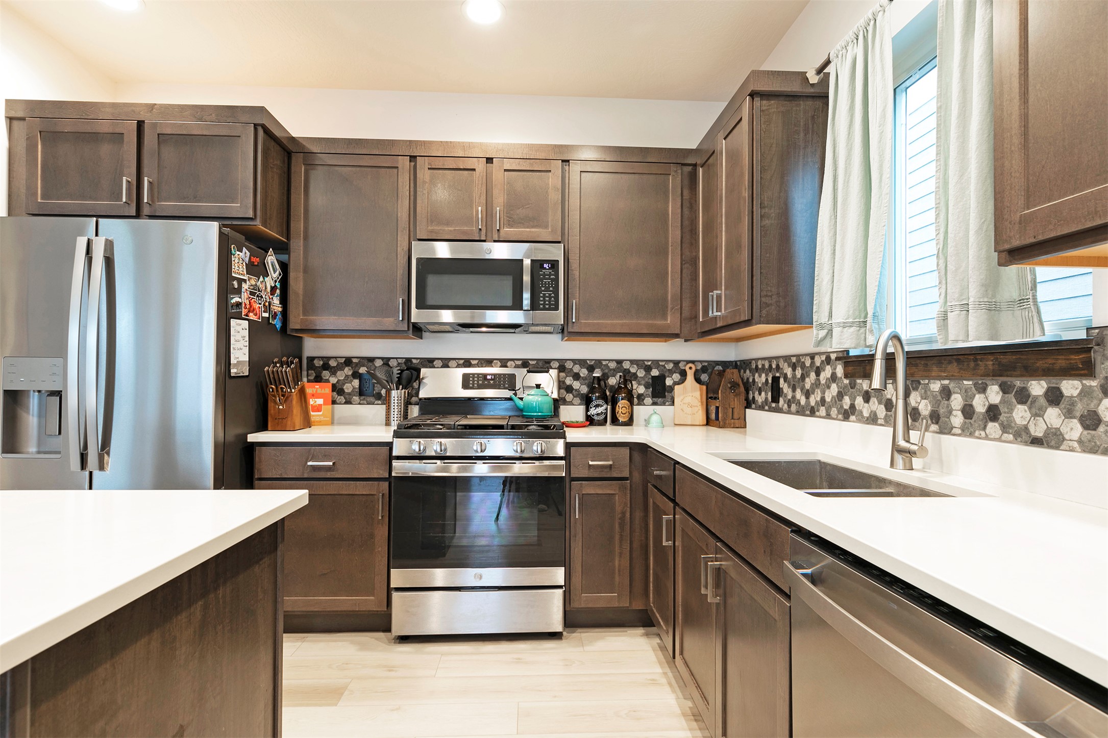 4151 Killarney Way
