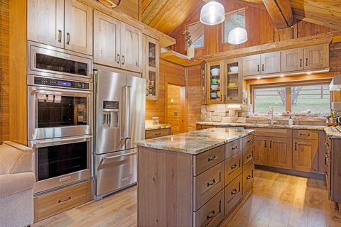 Tiny photo for 31850 Yearling Run, Alberton, MT 59820 (MLS # 30070414)