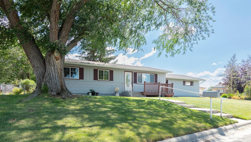 Photo of 455 Russell Lane, Helena, MT 59602 (MLS # 30065295)