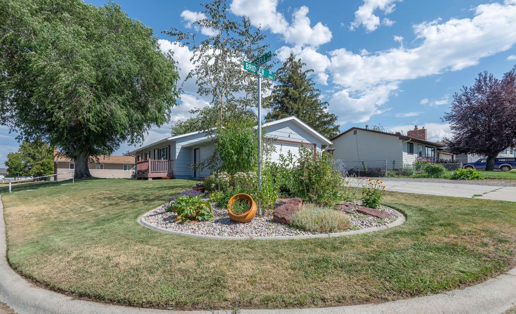 Photo of 455 Russell Lane, Helena, MT 59602 (MLS # 30065295)