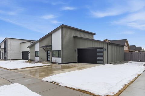 Tiny photo for 3417 Goldenrod Lane, Kalispell, MT 59901 (MLS # 30064522)