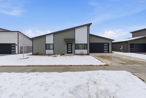 Photo of 3417 Goldenrod Lane, Kalispell, MT 59901 (MLS # 30064522)