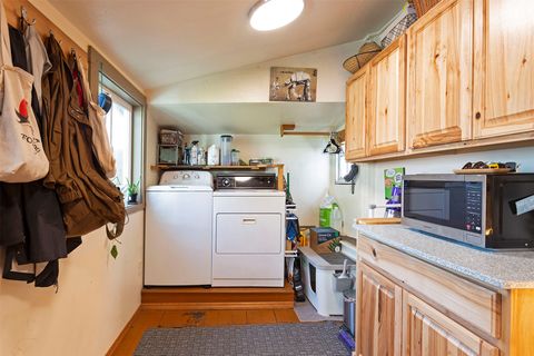 Tiny photo for 1112 Phillips Street, Missoula, MT 59802 (MLS # 30068869)