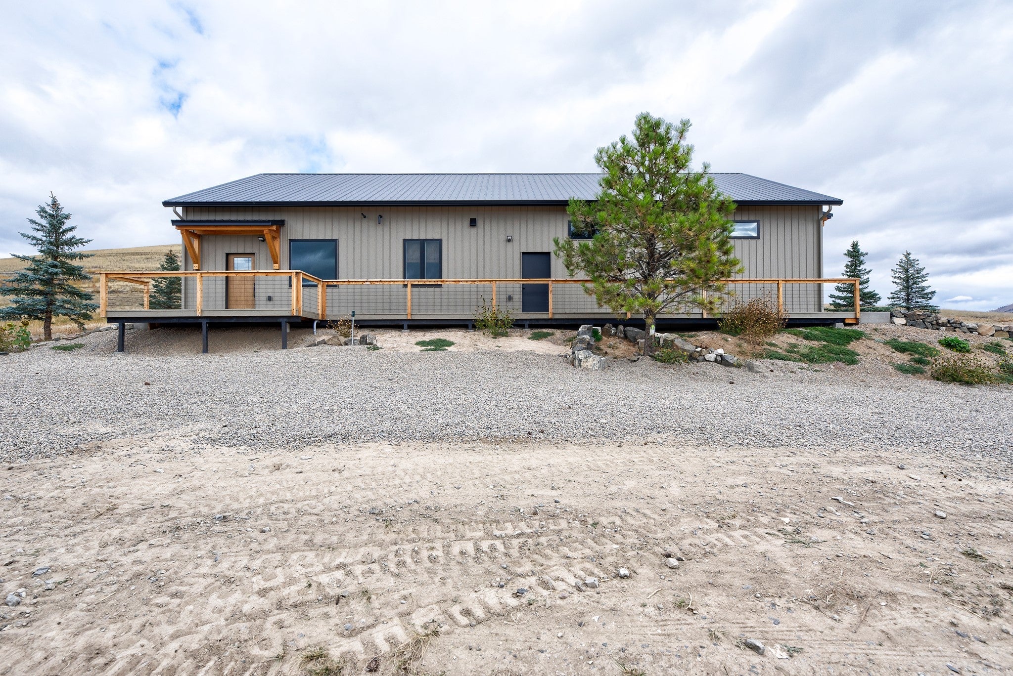 2120 Lowe Court