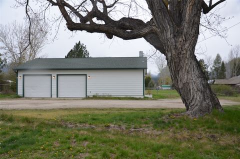 Tiny photo for 901 Sleeping Child Road, Hamilton, MT 59840 (MLS # 30068898)