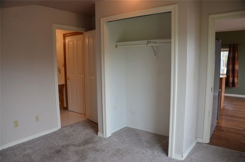 Tiny photo for 901 Sleeping Child Road, Hamilton, MT 59840 (MLS # 30068898)