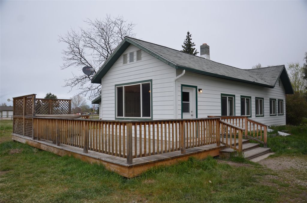 Photo of 901 Sleeping Child Road, Hamilton, MT 59840 (MLS # 30068898)