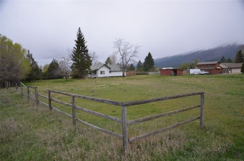 Tiny photo for 901 Sleeping Child Road, Hamilton, MT 59840 (MLS # 30068898)