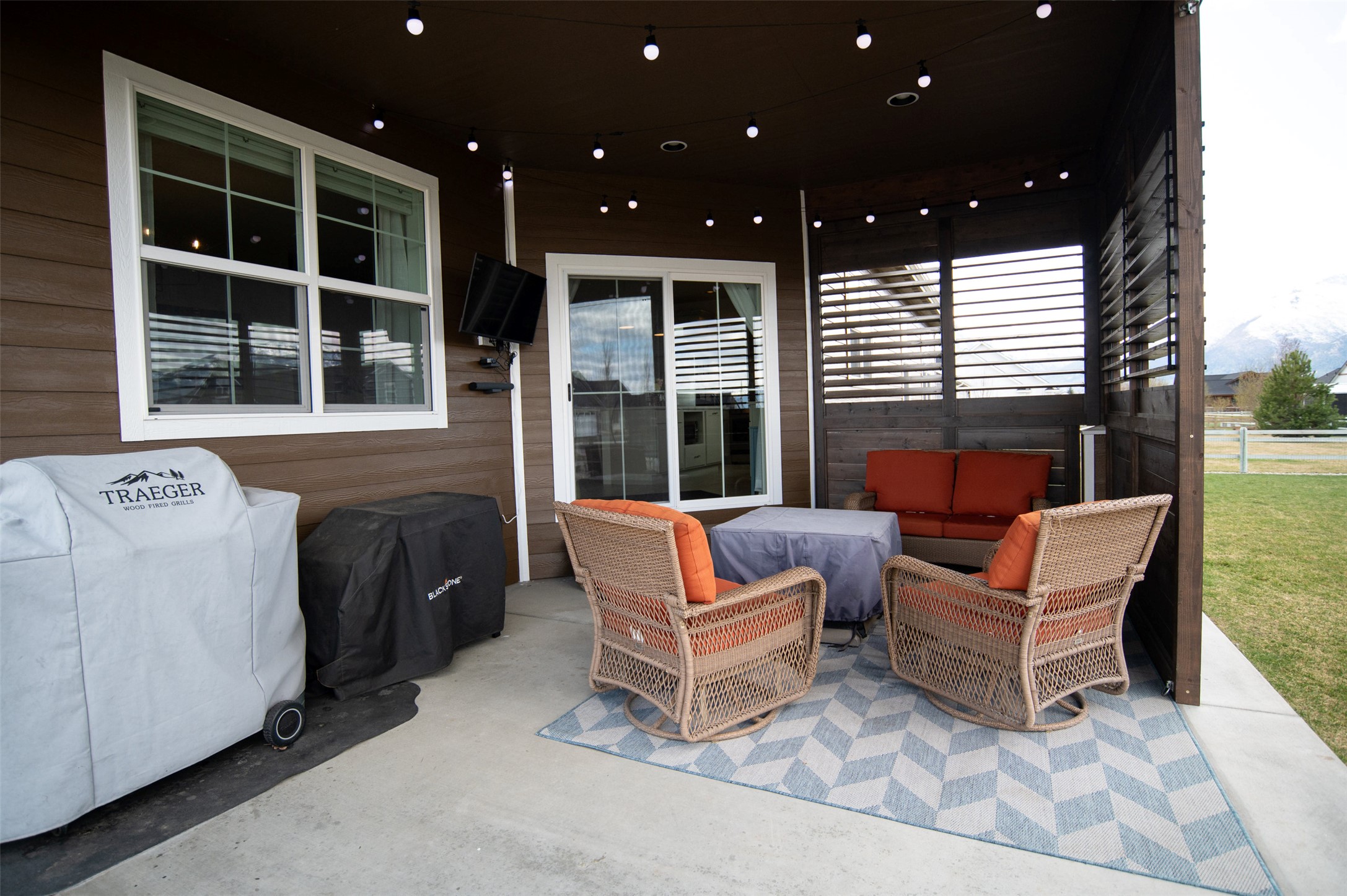 Hamilton, Montana 59840, United States, 3 Bedrooms Bedrooms, ,2 BathroomsBathrooms,Residential,Pending,105147