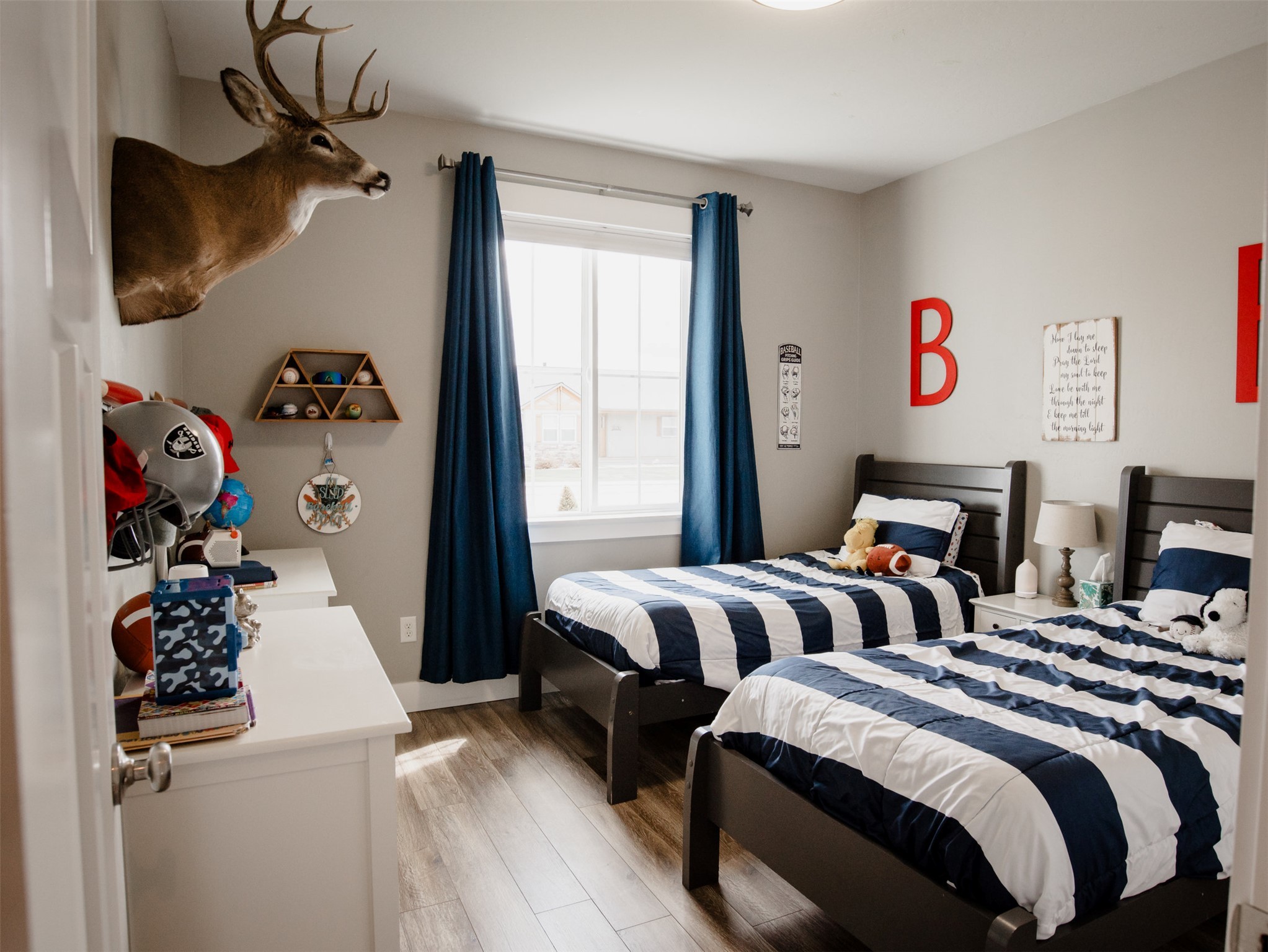 Hamilton, Montana 59840, United States, 3 Bedrooms Bedrooms, ,2 BathroomsBathrooms,Residential,Pending,105147