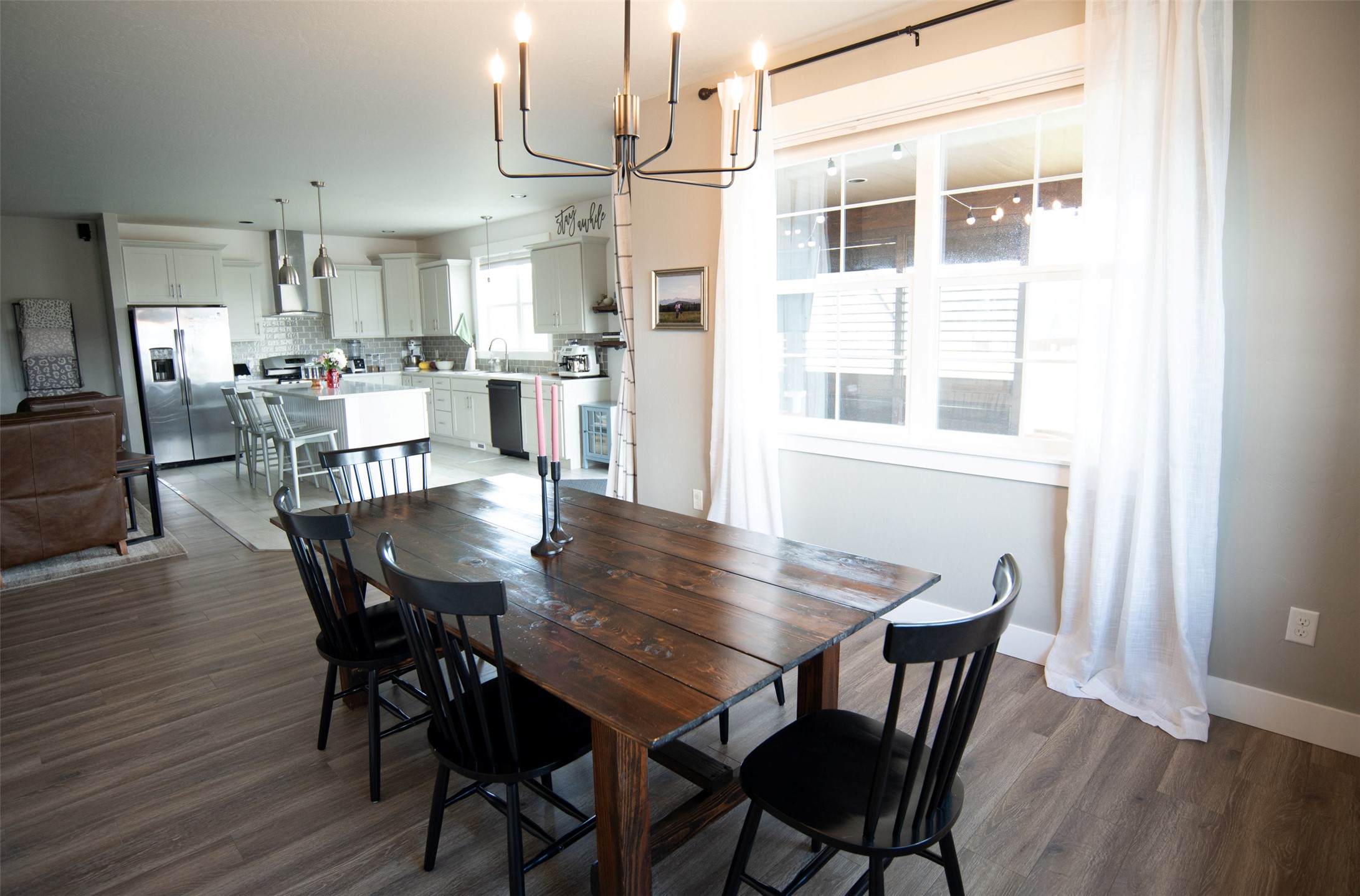 Hamilton, Montana 59840, United States, 3 Bedrooms Bedrooms, ,2 BathroomsBathrooms,Residential,Pending,105147