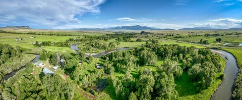 79 Shields River Road E Livingston MT 59047